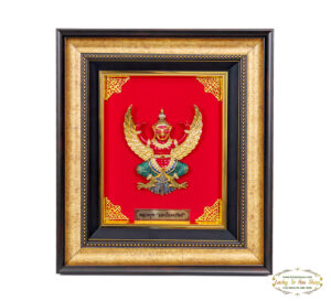 กรอบทองรมดำครุฑใหญ่